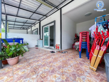 *****ทาวน์เฮ้าส์มือสองนนทบุรี ม.ไลโอ อีลิท รัตนาธิเบศร์-บางใหญ่ เนื้อที่ 18 ตร.ว. ฟังก์ชัน 3 ห้องนอน 2 ห้องน้ำ 1 ที่จอดรถ บ้านพร้อมอยู่ สภาพดี บนทำเลเดินทางสะดวก ใกล้เซ็นทรัลเวสต์เกต และรถไฟฟ้าสายสีม่วง "สถานีคลองบางไผ่" จองด่วน!